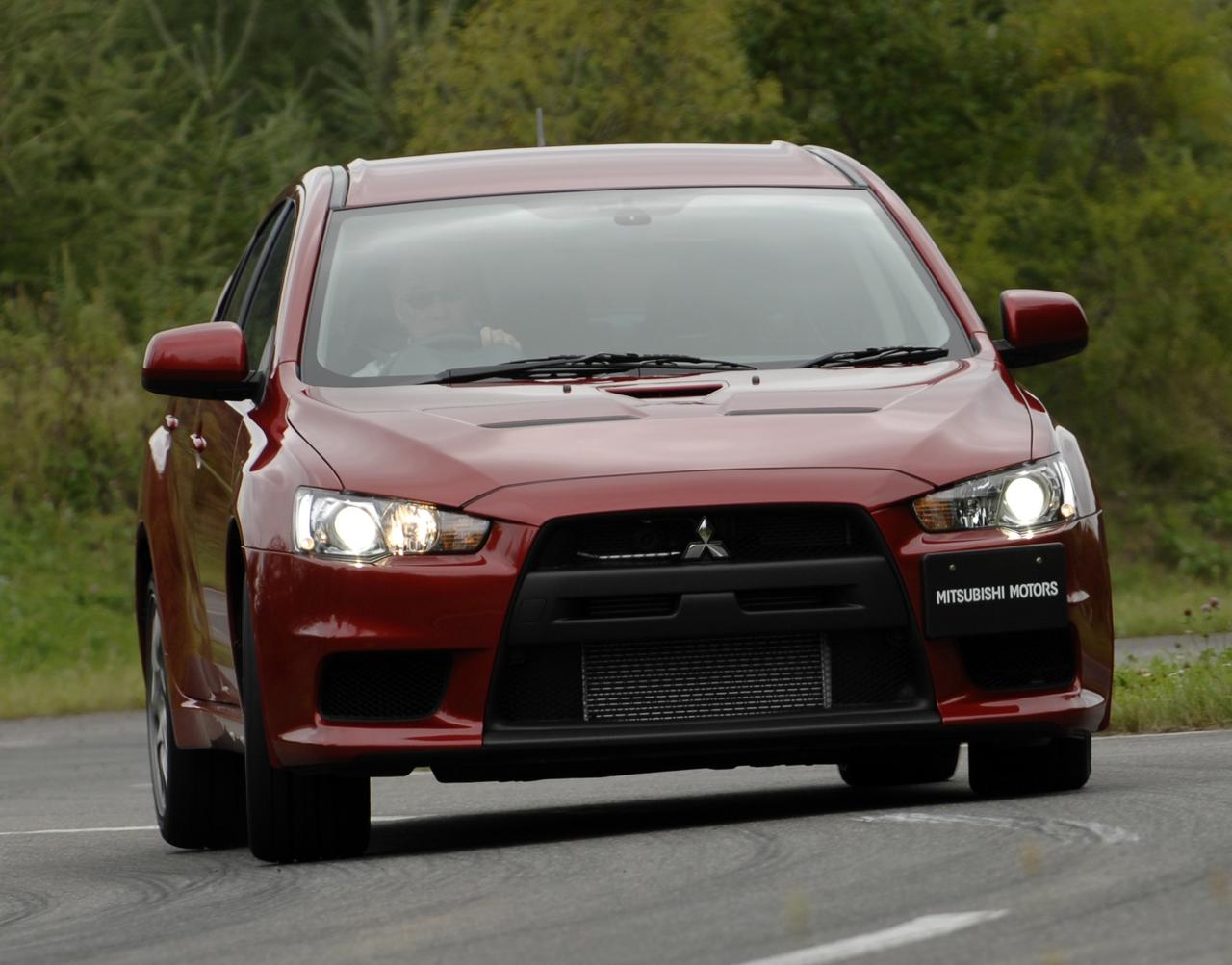 画像: 280paをすべてのドライバーに楽しんでもらうコンセプトは、これまでの三菱自動車の4WD技術があってのことだ。