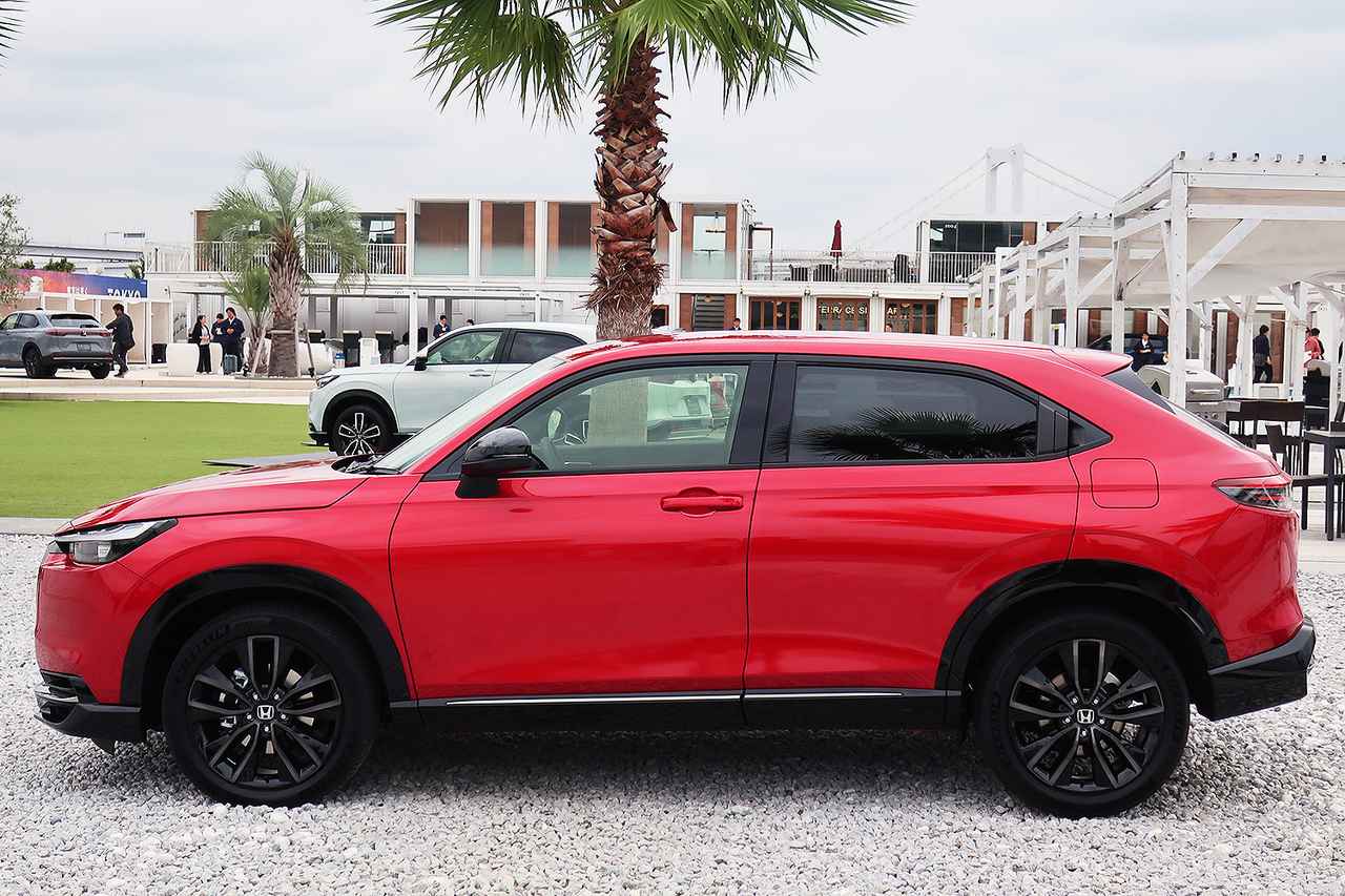 画像 : 3番目の画像 - ホンダ ヴェゼルRS - Webモーターマガジン