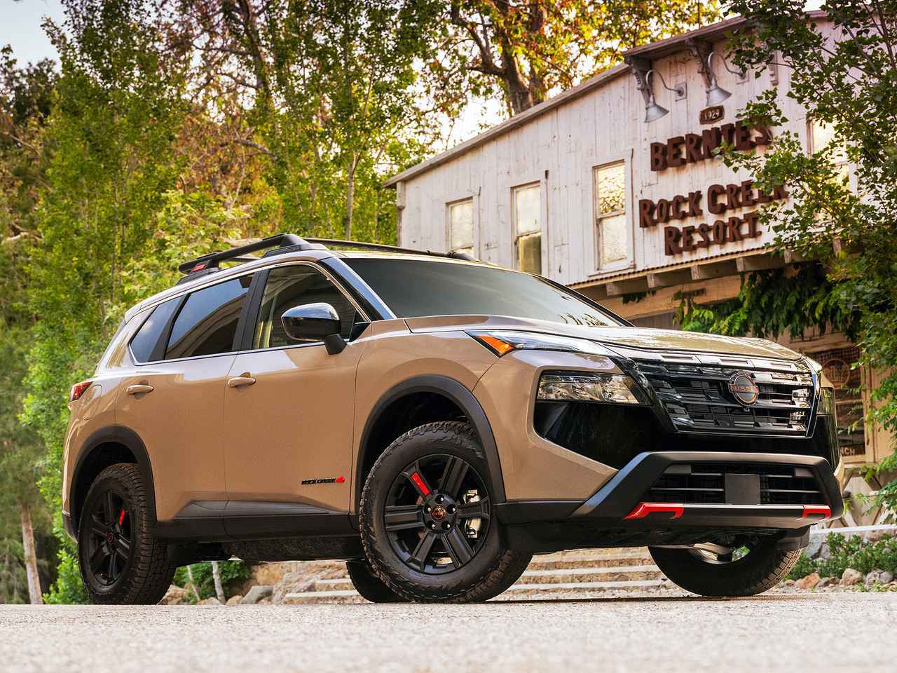 画像: 日産 ローグの2025年モデルを発表。新グレードの「ロッククリーク」を設定し、プロパイロット アシスト2.1などを採用 - Webモーターマガジン