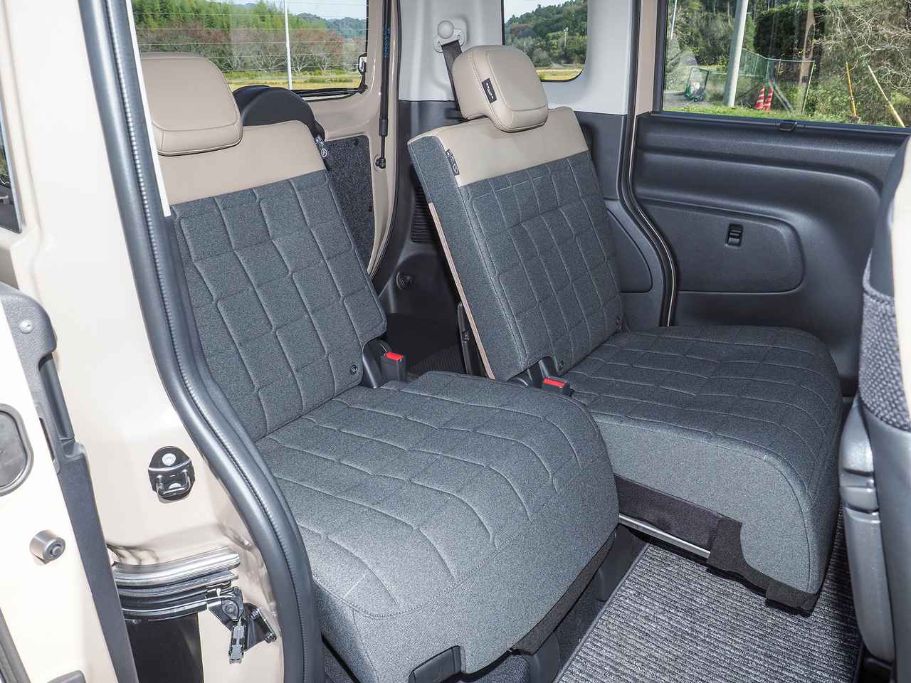 画像 : 5番目の画像 - 三菱デリカミニ 走ってみた - Webモーターマガジン