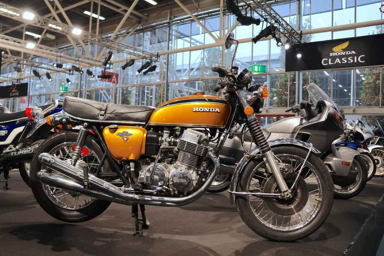 画像: 1971年「CB750FOUR」。