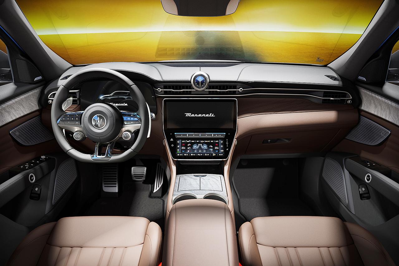 画像 : 4番目の画像 - マセラティ グレカーレ「ルミナ ブルー」 - Webモーターマガジン