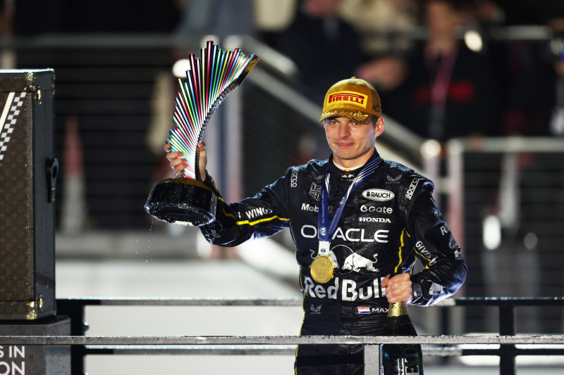 画像: 前戦ラスベガスGPではランキング3位のレッドブルのマックス・フェルスタペンが優勝し、ランキング1位-2位のマクラーレンのふたりが失格となったため、ドライバーズタイトル争いが緊迫してきた。