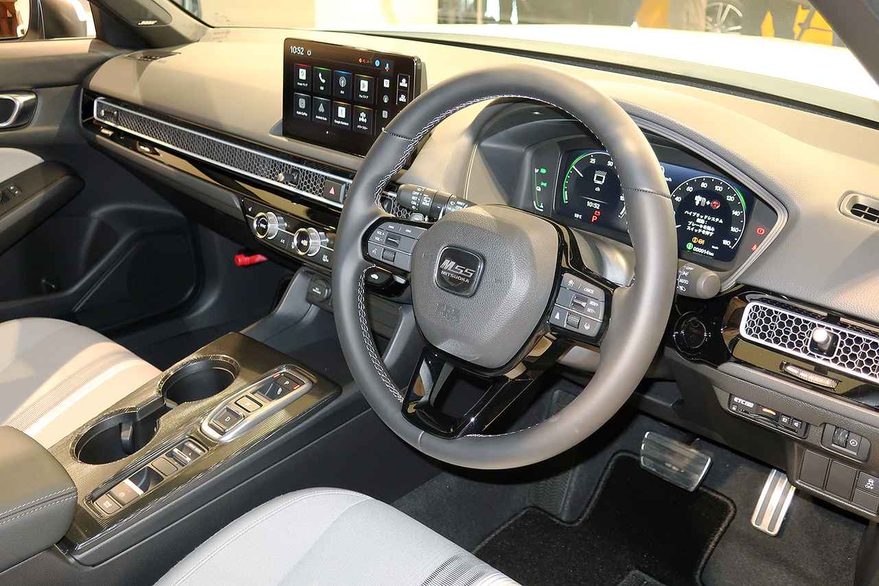 画像: M55 ファーストエディション e：HEV LXのインテリア。セレクターはホンダ車でおなじみのスイッチ式だ。