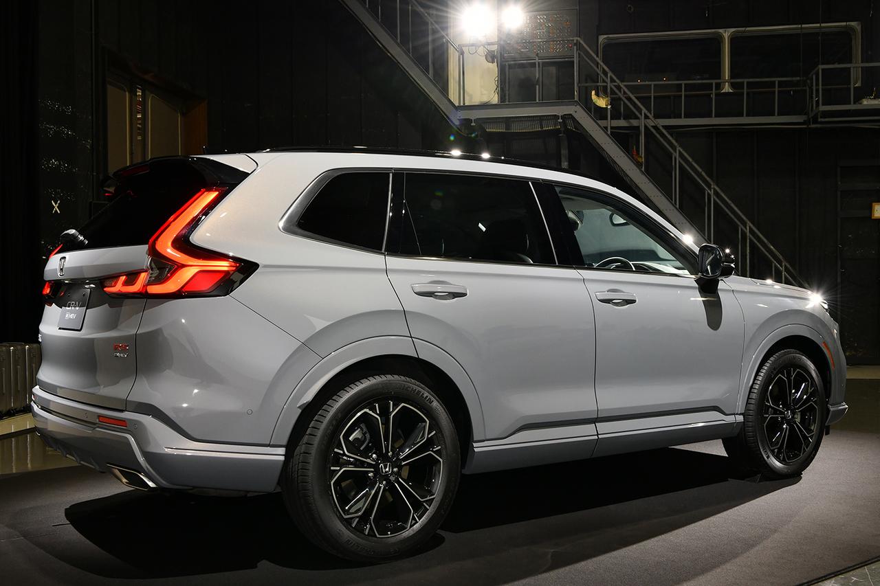 画像 : 2番目の画像 - ホンダ 新型CR-V - Webモーターマガジン