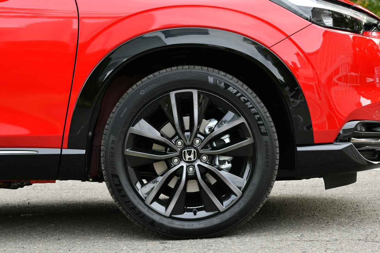 画像 : 9番目の画像 - ホンダ ヴェゼル e:HEV RS - Webモーターマガジン