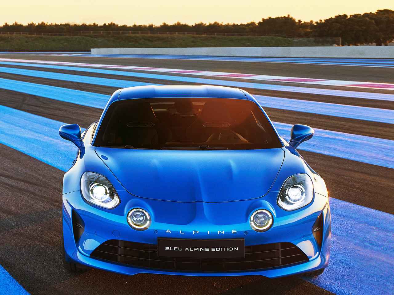 画像: アルピーヌの現行モデルが生産を終了。最後の限定車の受注を開始 - Webモーターマガジン