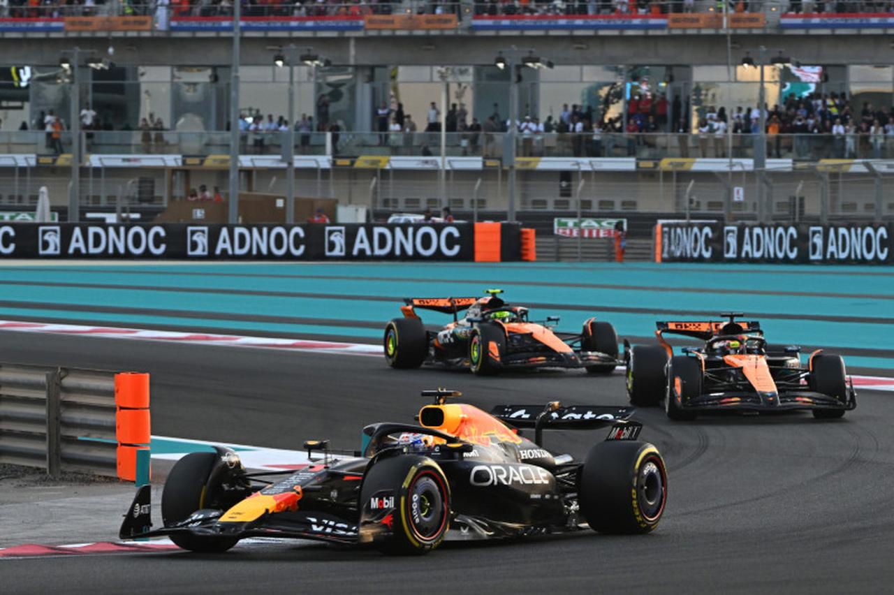 画像 : 4番目の画像 - F1第24戦最終戦アブダビGP決勝 - Webモーターマガジン