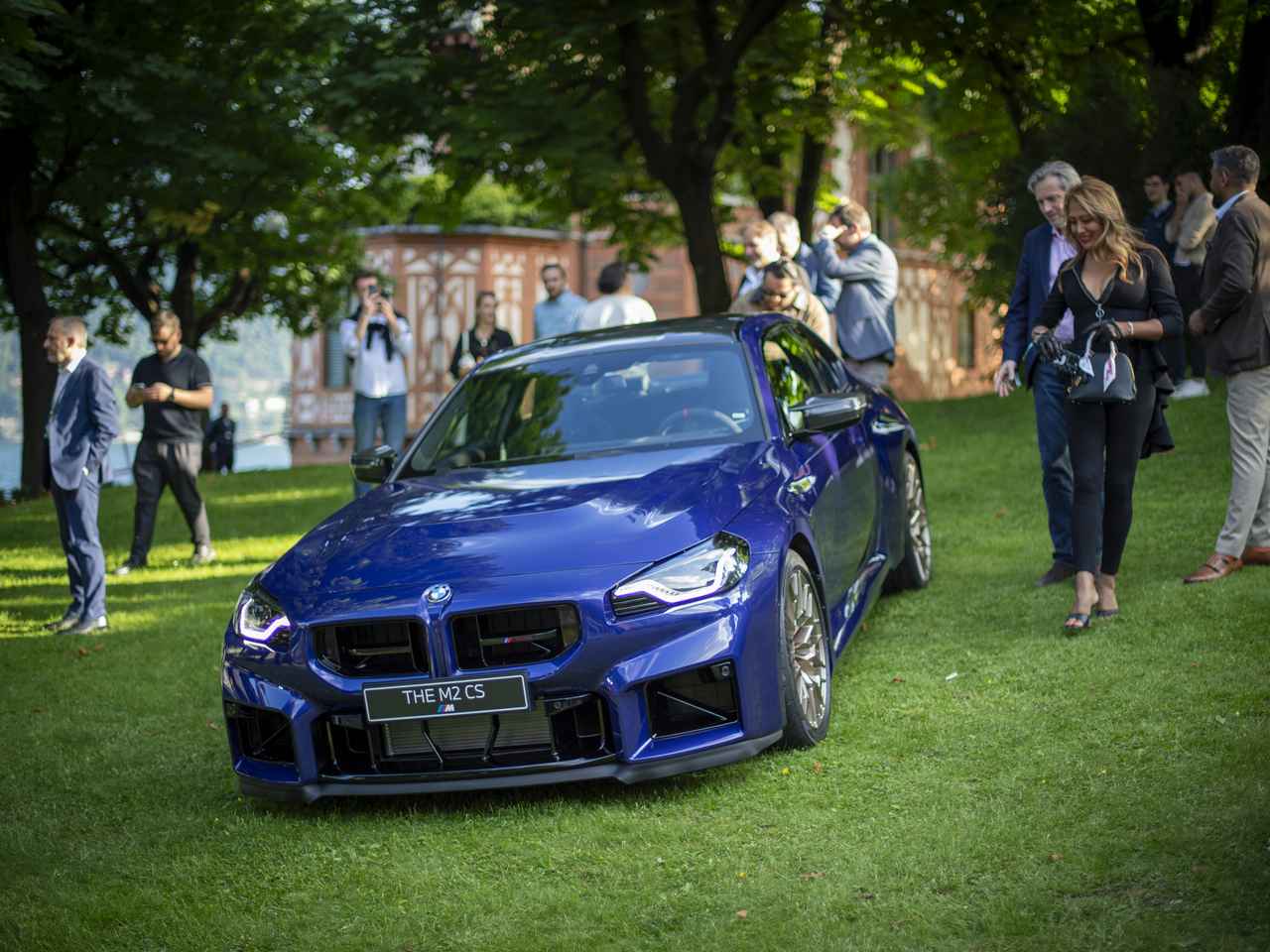 画像: BMWが新型 M2 CSをヴィラデステ2025で世界初公開、性能だけでなくデザインにも注目 - Webモーターマガジン