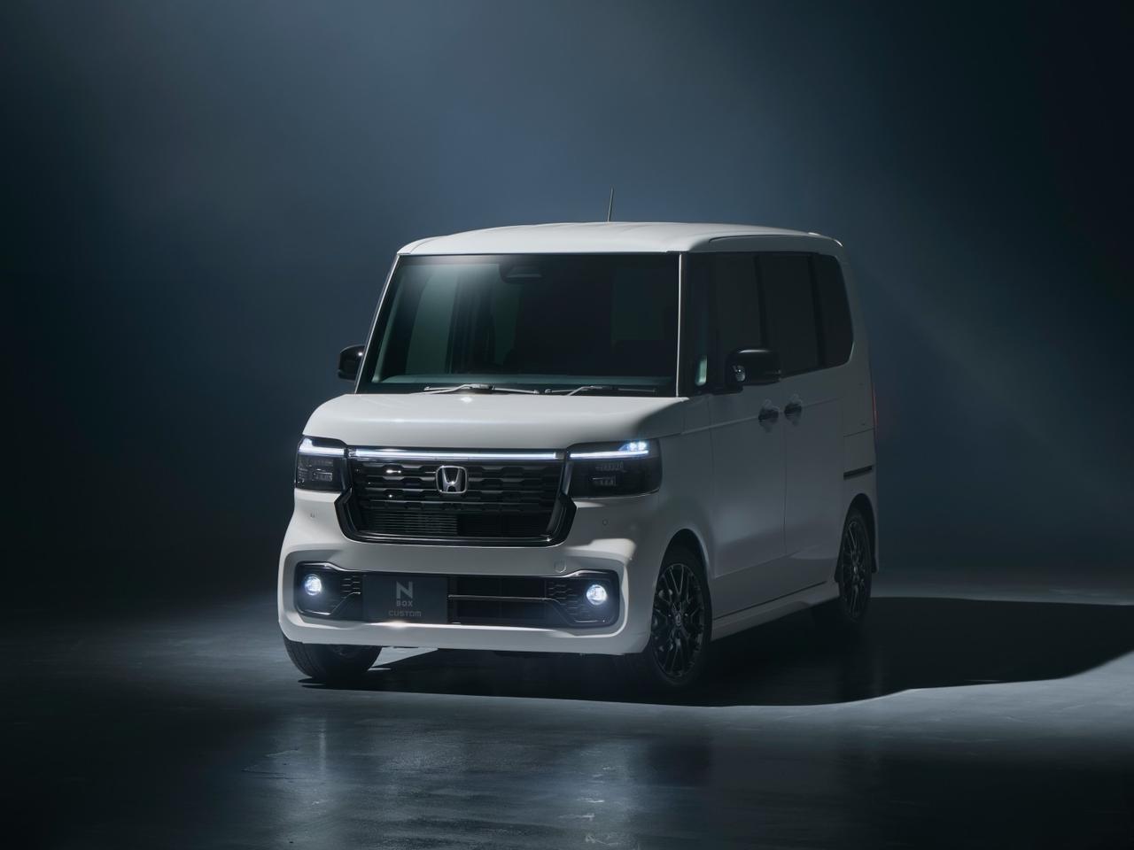 N-BOX CUSTOMに黒を効かせた特別仕様「BLACK STYLE」が登場！迫力と