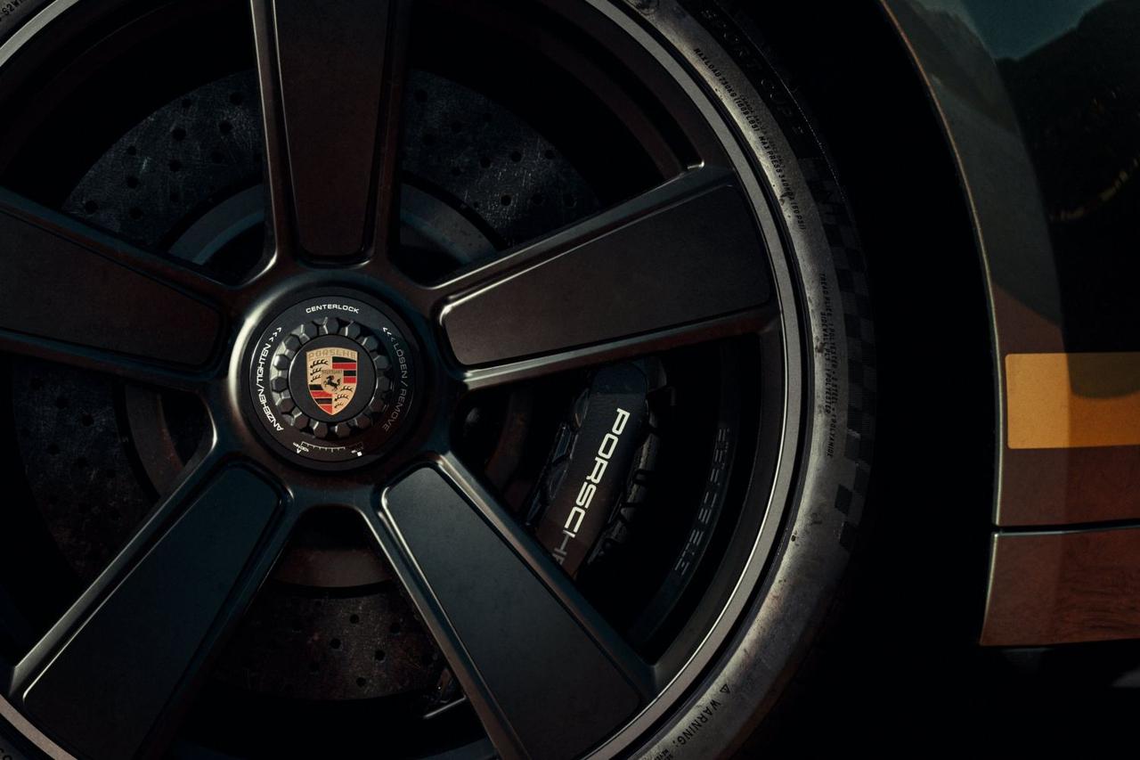 画像 : 7番目の画像 - 911 GT3 90 F. A. Porsche - Webモーターマガジン