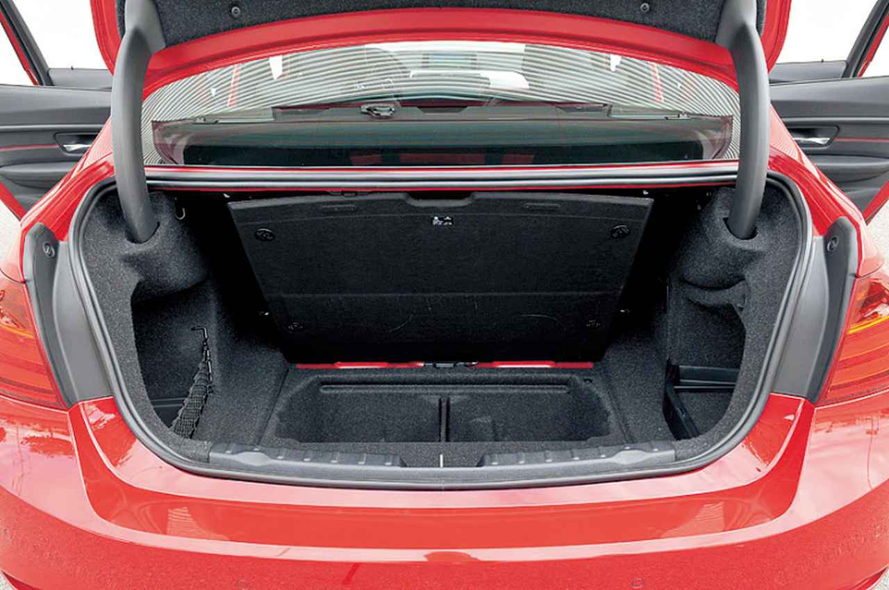 画像 : 7番目の画像 - 6代目BMW3シリーズ（F30） - Webモーターマガジン