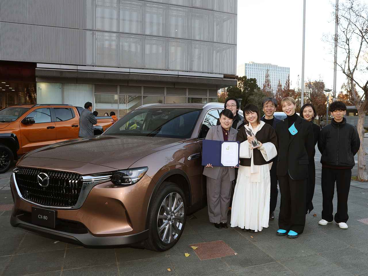 画像: 「オートカラーアウォード 2024」グランプリはマツダ CX-80のメルティングカッパーメタリックに決定! - Webモーターマガジン