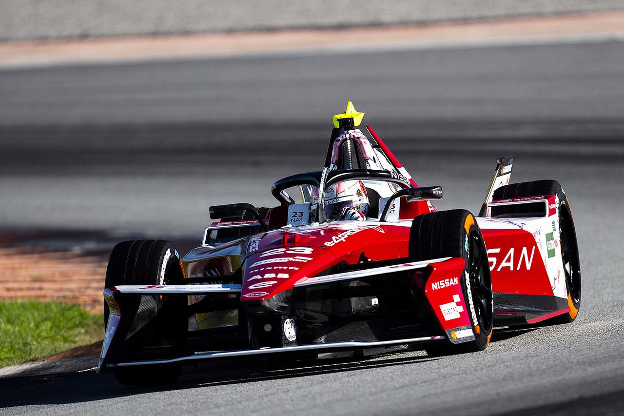 画像: フォーミュラEなどで培った技術や精神を市販モデルへフィードバックする。