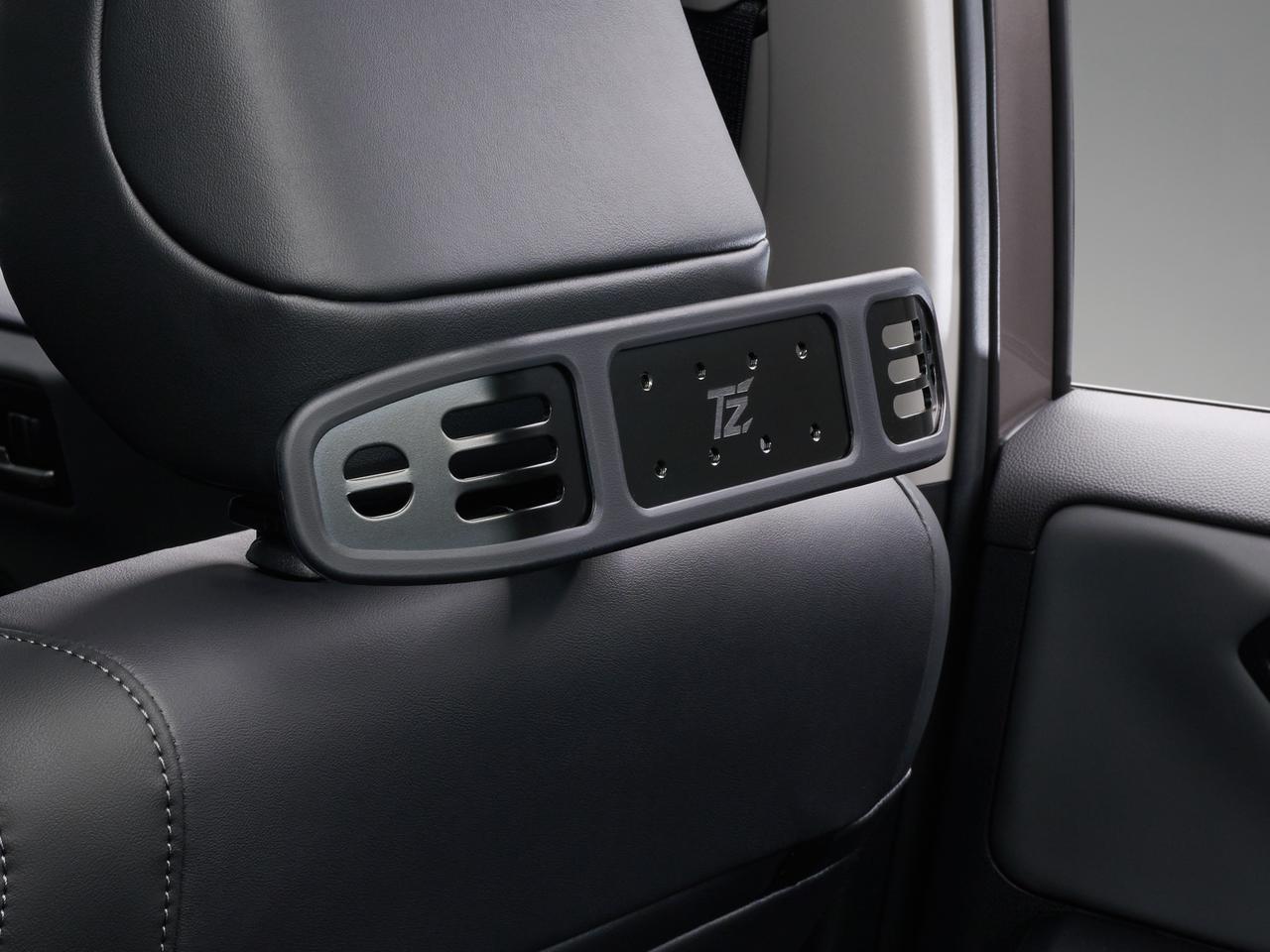 画像 : 51番目の画像 - トヨタ「RAV4」が6代目にフルモデルチェンジ - Webモーターマガジン