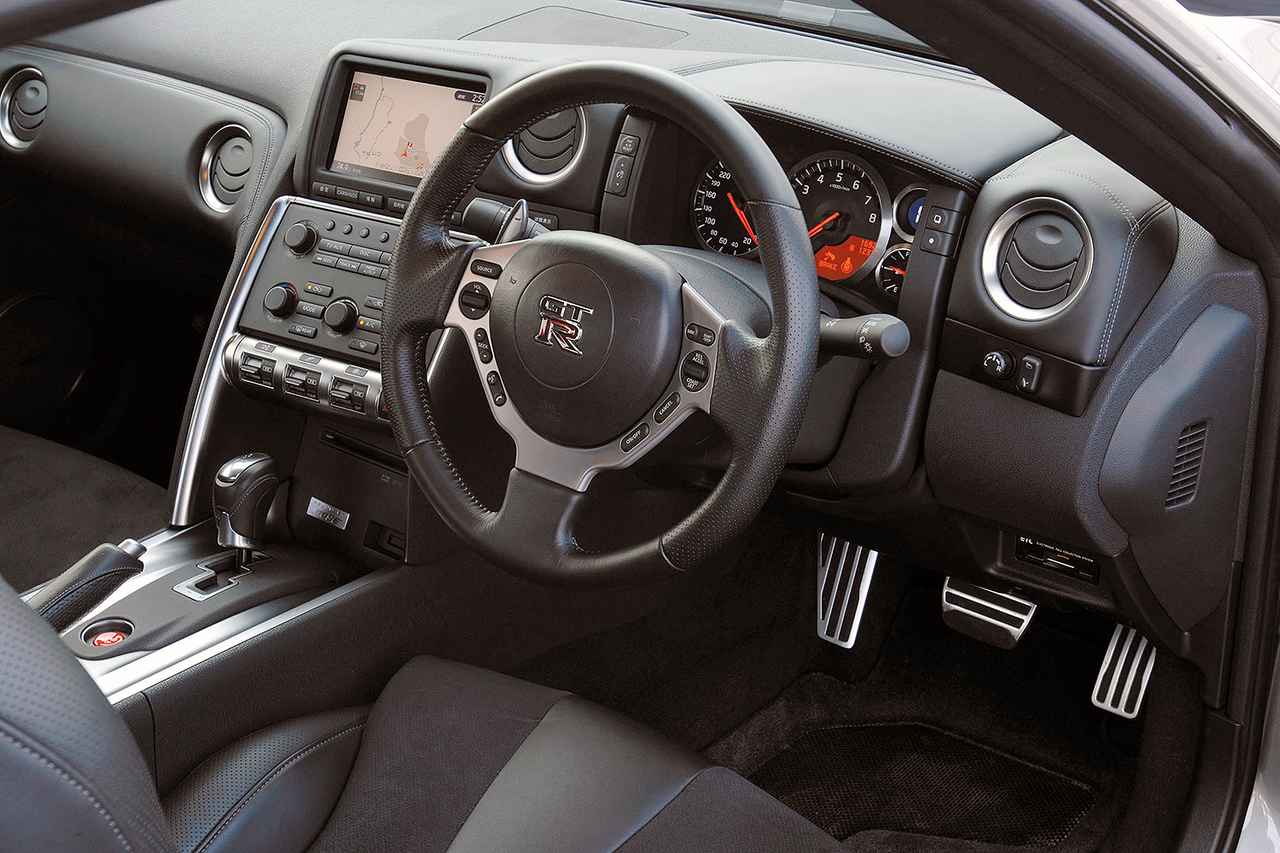 画像 : 4番目の画像 - 日産 GT-R（R35） - Webモーターマガジン