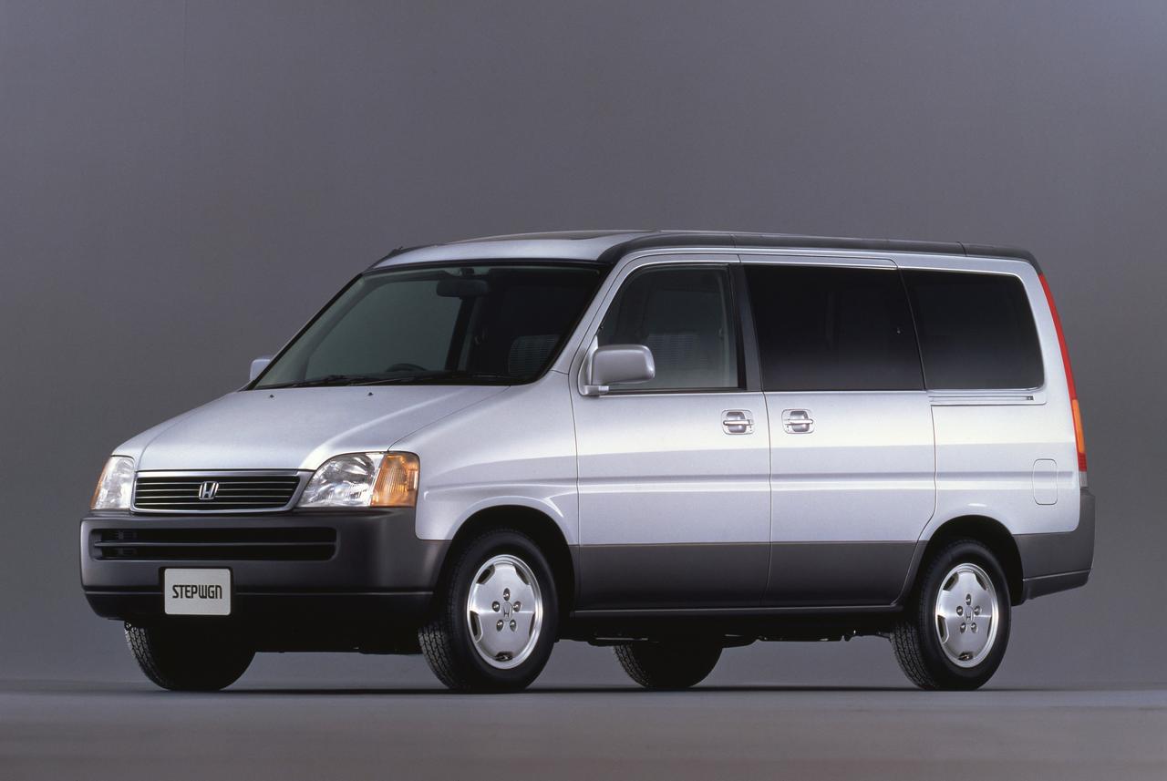 画像 : 2番目の画像 - ホンダ「ステップワゴン」に30周年特別仕様車を設定 - Webモーターマガジン