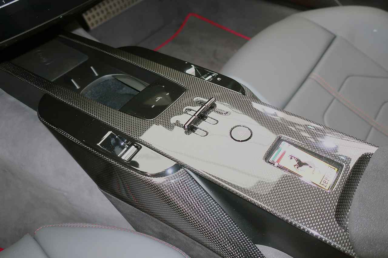 画像 : 10番目の画像 - 2025写真蔵トップ10＜第8位＞フェラーリ アマルフィ - Webモーターマガジン