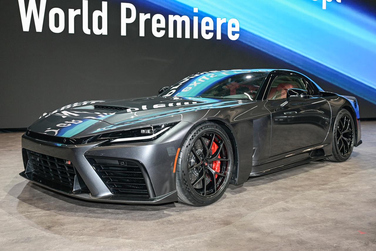 画像: この日、世界で初めて姿が公開された「GR GT」。