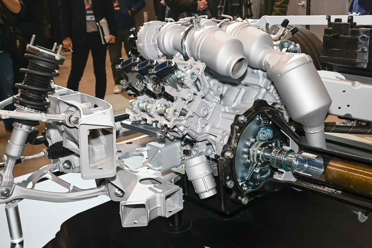 画像 : 13番目の画像 - レクサスとGRの新型フラッグシップスポーツ公開 - Webモーターマガジン