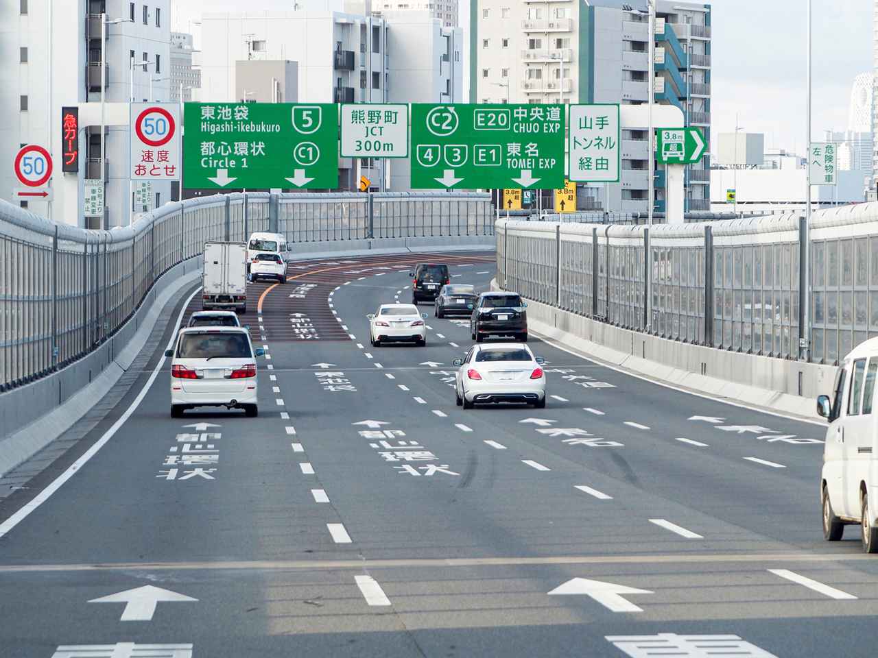 画像 : 1番目の画像 - 首都高渋滞予測カレンダー26-01 - Webモーターマガジン