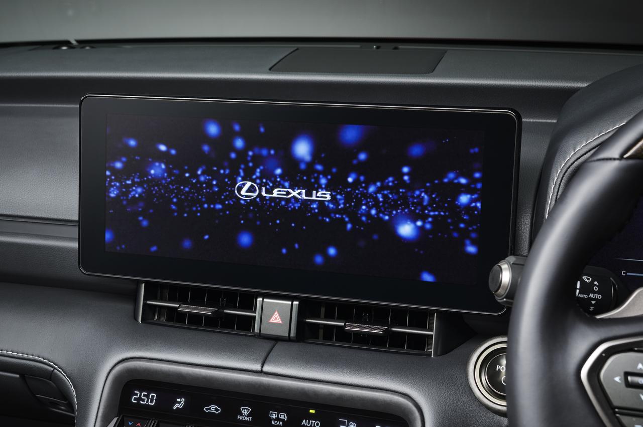 画像 : 6番目の画像 - レクサスISが一部改良2026 - Webモーターマガジン