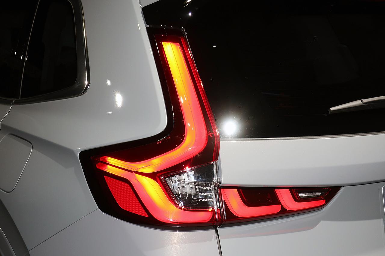 画像 : 15番目の画像 - ホンダ 新型CR-V 写真蔵 - Webモーターマガジン