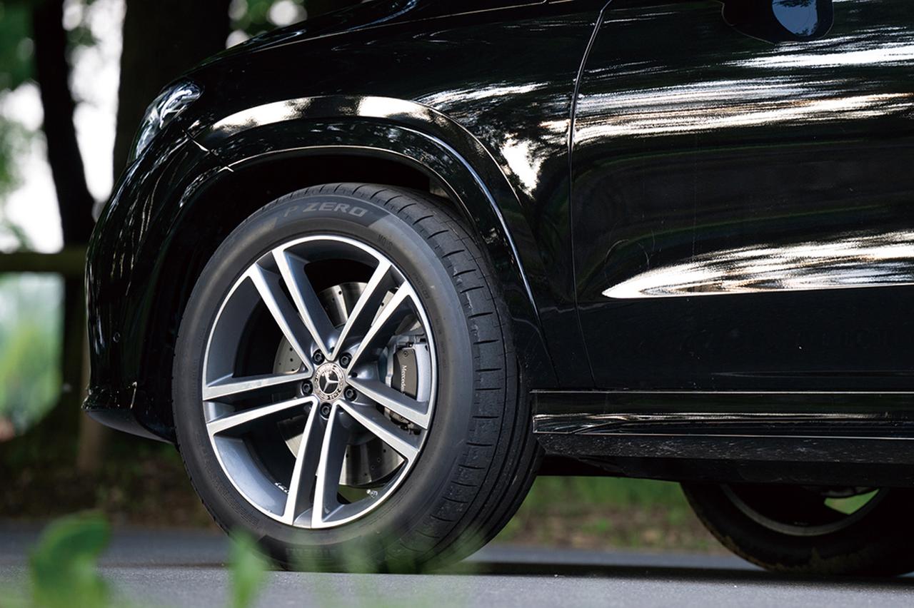 画像 : 1番目の画像 - ピレリ Pゼロ - Webモーターマガジン