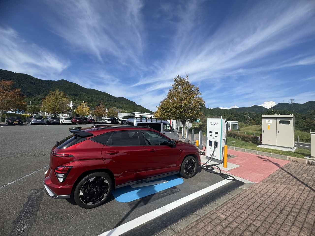 画像: 搭載バッテリーとタイヤの大きさの違いで、電費と走行距離が変わってくるようだ【ヒョンデ コナ Nライン：長期テスト⑪】 - Webモーターマガジン