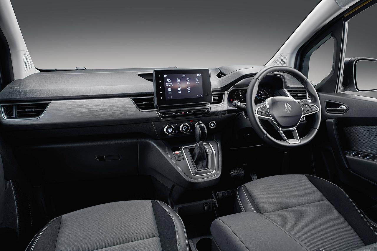 画像: インパネまわりは、2列5人乗りのカングーと基本的に変わらない。ハンドル位置は右のみ。