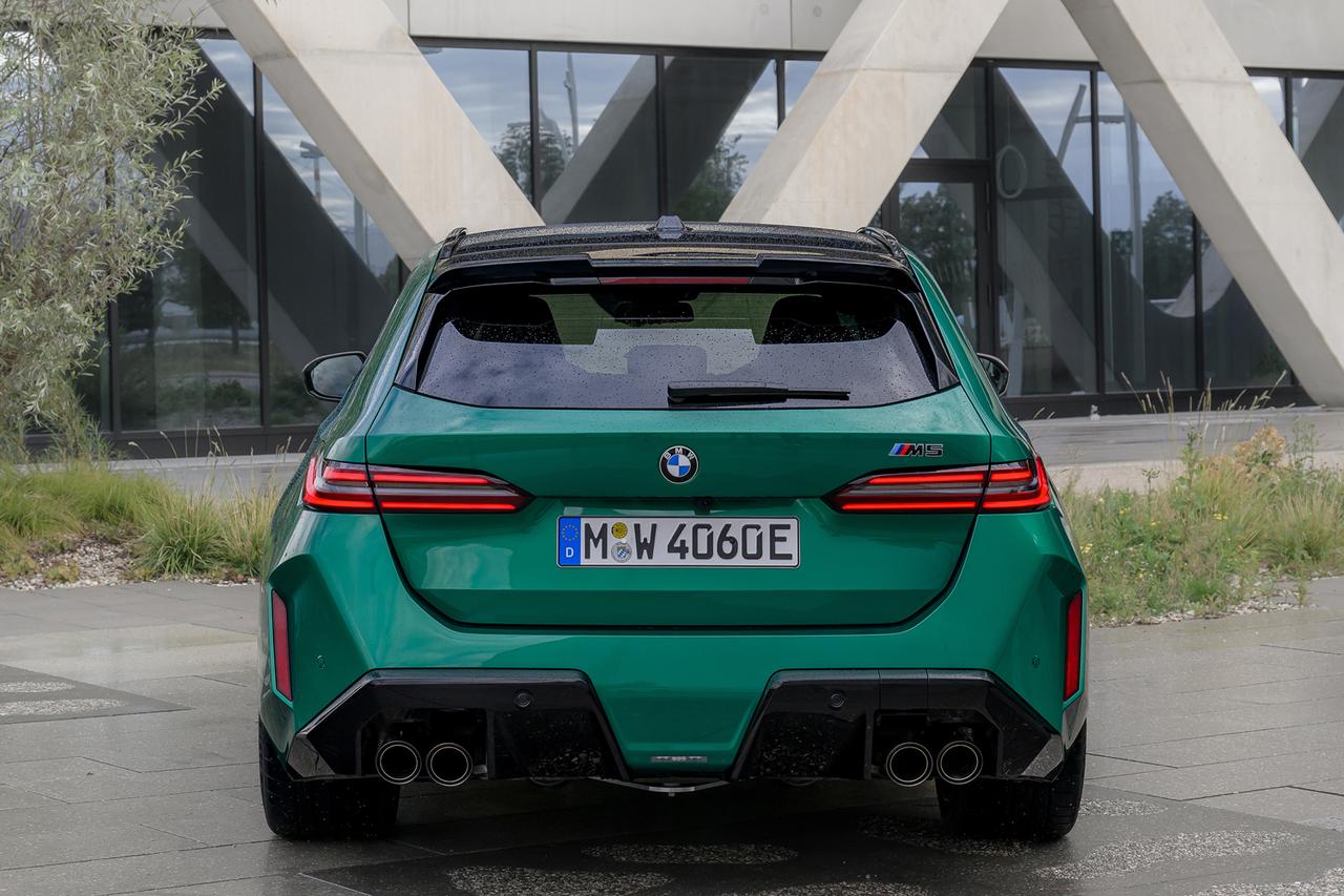 画像 : 8番目の画像 - BMW M5（セダン）とM5 ツーリング - Webモーターマガジン