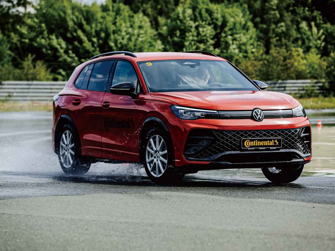 画像: コンチネンタル ウルトラコンタクト UX7はウエット性能と静粛性能を両立し、アジア市場向けに用意したサマータイヤ - Webモーターマガジン