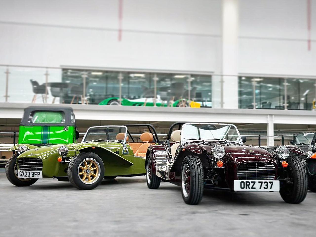 画像: ケータハム スーパーセブン 「600 & 2000」を日本発売開始。'70 ＆ '80年代の人気モデルを現代風にアレンジ - Webモーターマガジン