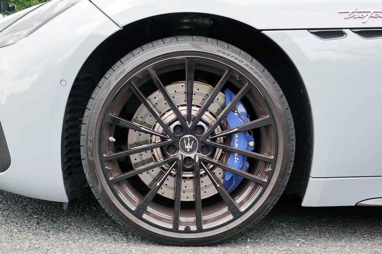 画像 : 18番目の画像 - マセラティ グランカブリオ 写真蔵 - Webモーターマガジン