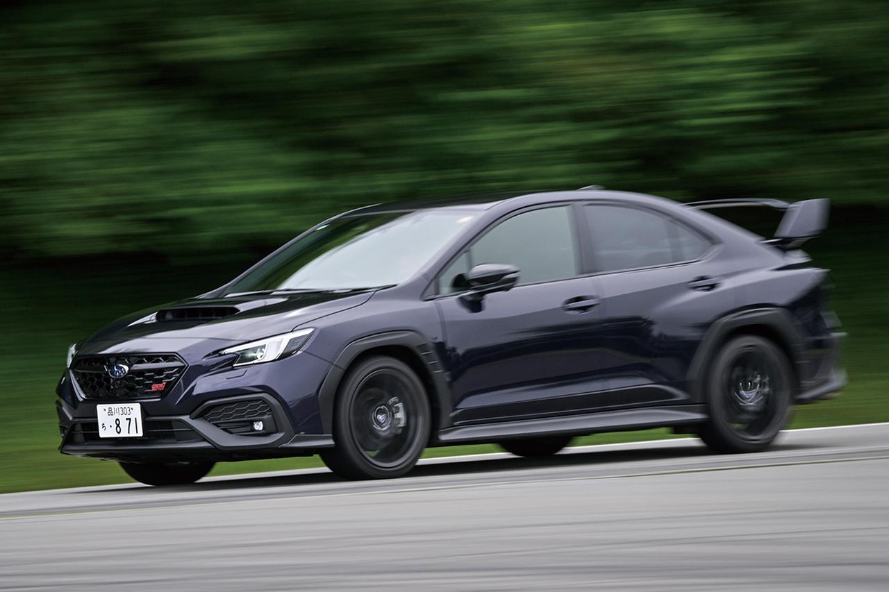 画像: スバル WRX S4 STIスポーツ R-BLACK リミテッド：高速巡航時には快適な走りからグランドツーリング性能にも長けていると感じた。またCVTはダイレクト感があり、ネガティブな印象は一切なかった。