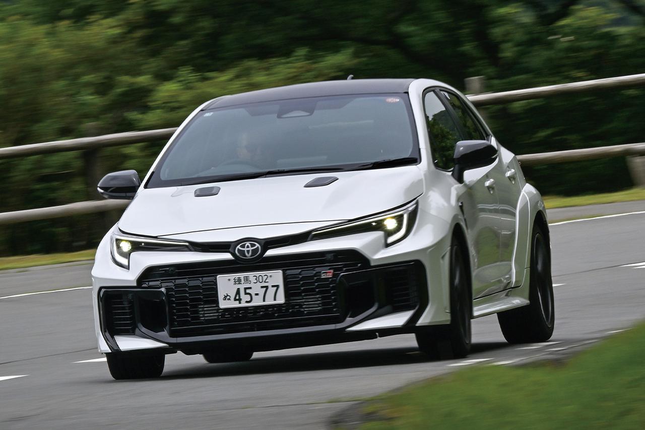画像 : トヨタ GRカローラ RZ