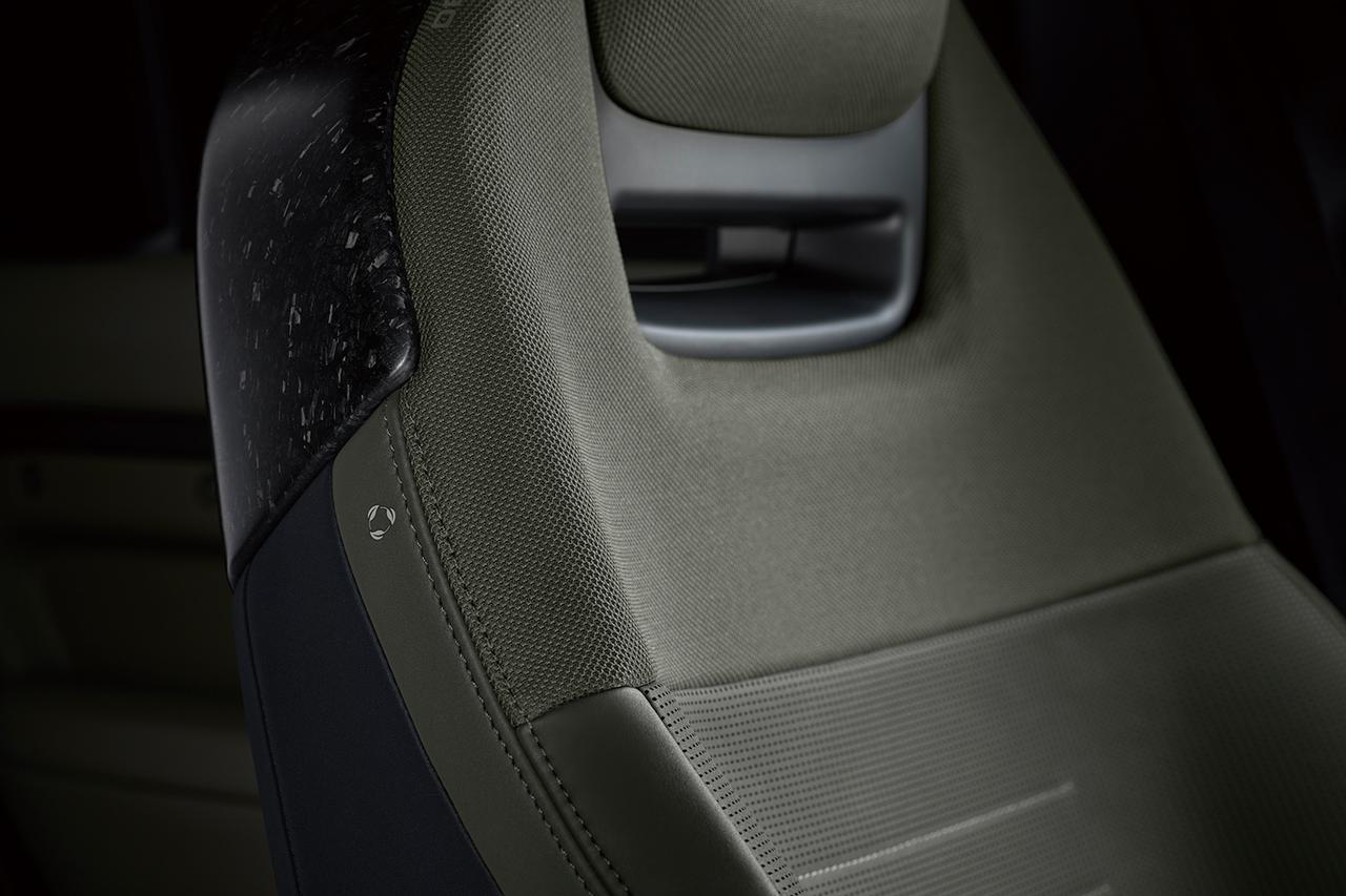 画像 : 4番目の画像 - ランドローバー ディフェンダーOCTA - Webモーターマガジン