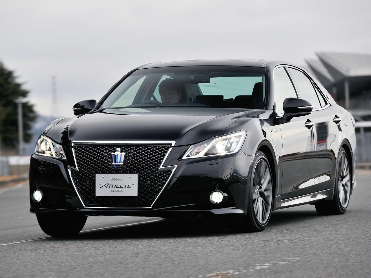 画像: 【10年ひと昔の新車】トヨタ クラウン ハイブリッドの完成度は想定外に高いものだった - Webモーターマガジン