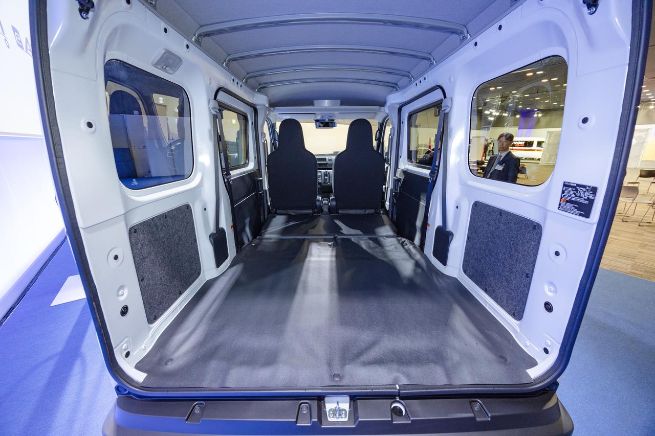 画像 : 16番目の画像 - ダイハツ e-ハイゼット カーゴとe-アトレー - Webモーターマガジン