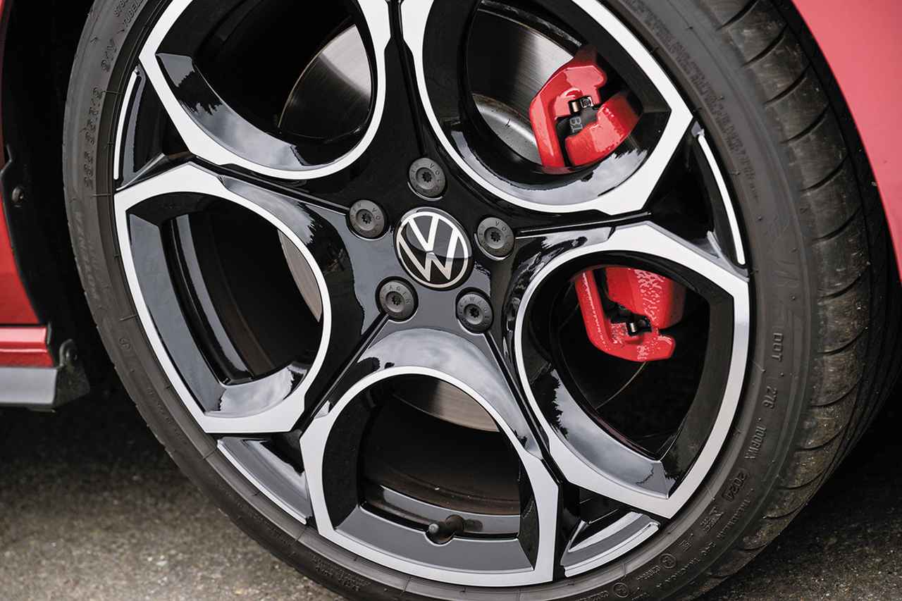 画像 : 5番目の画像 - ゴルフ GTIとBMW 120 - Webモーターマガジン