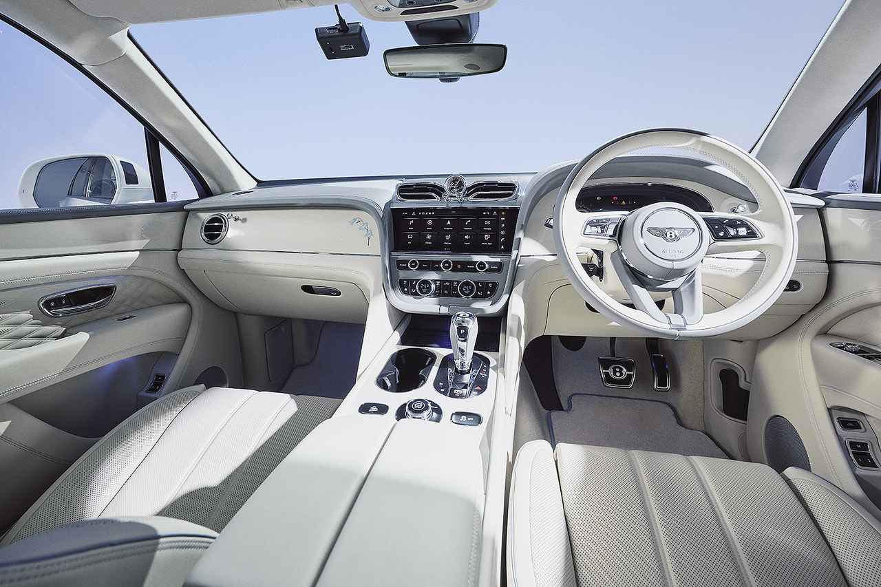 画像 : 3番目の画像 - ベントレー ベンテイガ サムシングブルー - Webモーターマガジン