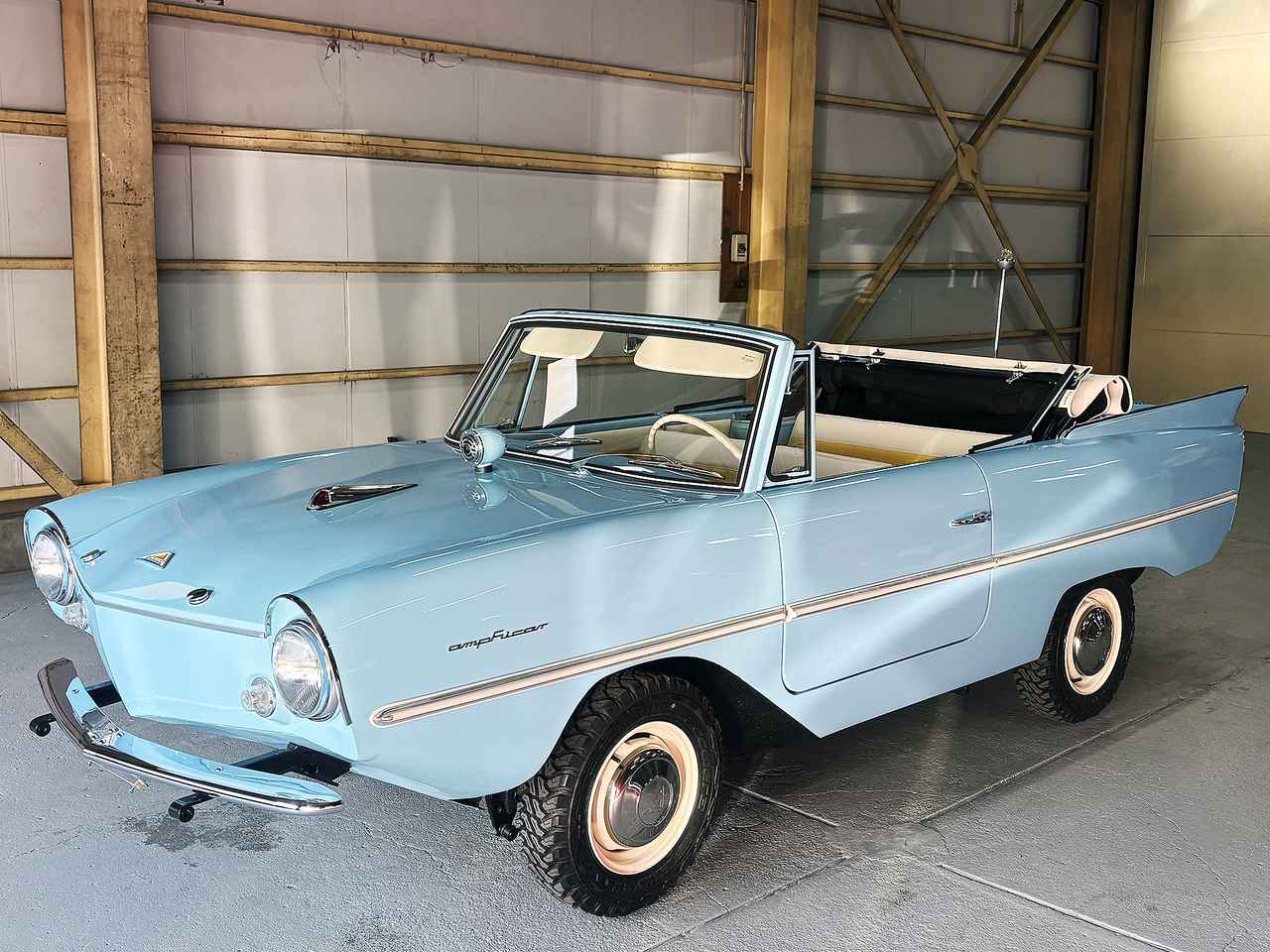 画像: 全長約4.3mの小さなボディに1960年代アメ車風のデザイン・・・日本に1台の希少車とは【コレ何？ その15】 - Webモーターマガジン