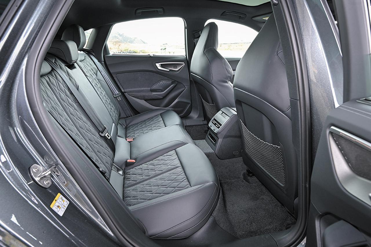 画像 : 11番目の画像 - BMW 3シリーズとアウディ A5 - Webモーターマガジン