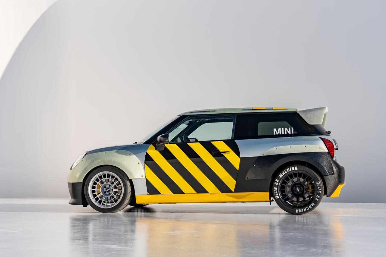 画像 : 3番目の画像 - MINIが日本初公開のコンセプトカー「THE SKEG」と新モデル「MINI GP INSPIRED EDITION」を発表 - Webモーターマガジン