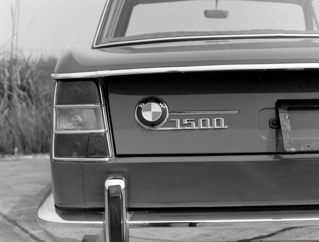 画像 : 5番目の画像 - BMW1500 - Webモーターマガジン