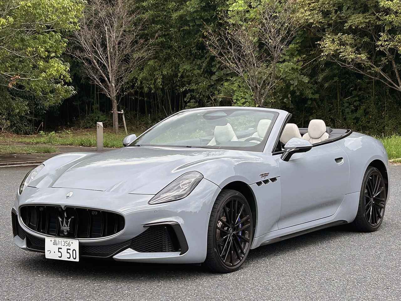 画像: 【写真蔵】マセラティ グランカブリオはクローズドのスタイリングも美しい、ハイパワー4WDのイタリアンオープン - Webモーターマガジン