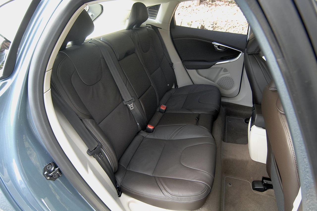 画像 : 8番目の画像 - ボルボ V40（2代目） - Webモーターマガジン