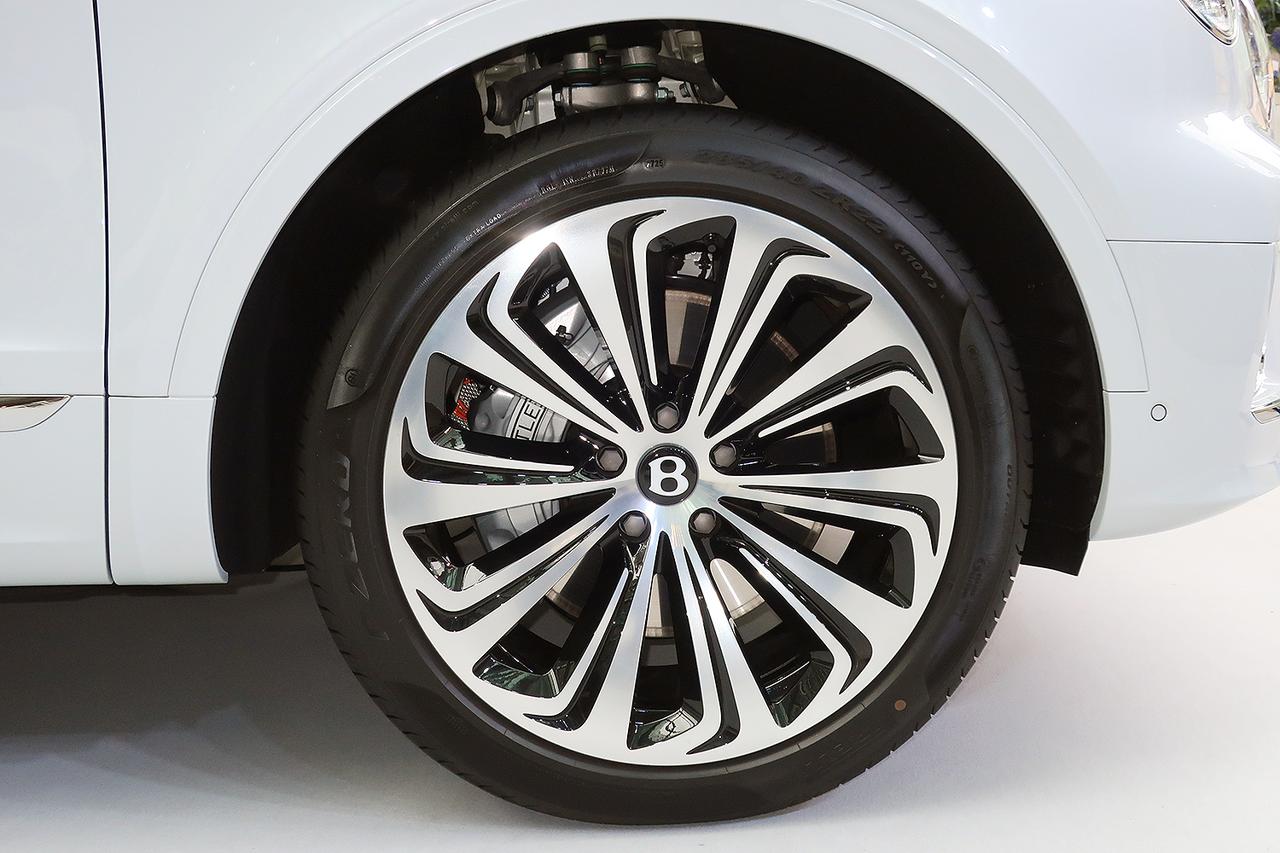 画像 : 17番目の画像 - ベントレー ベンテイガ サムシングブルーコレクション - Webモーターマガジン