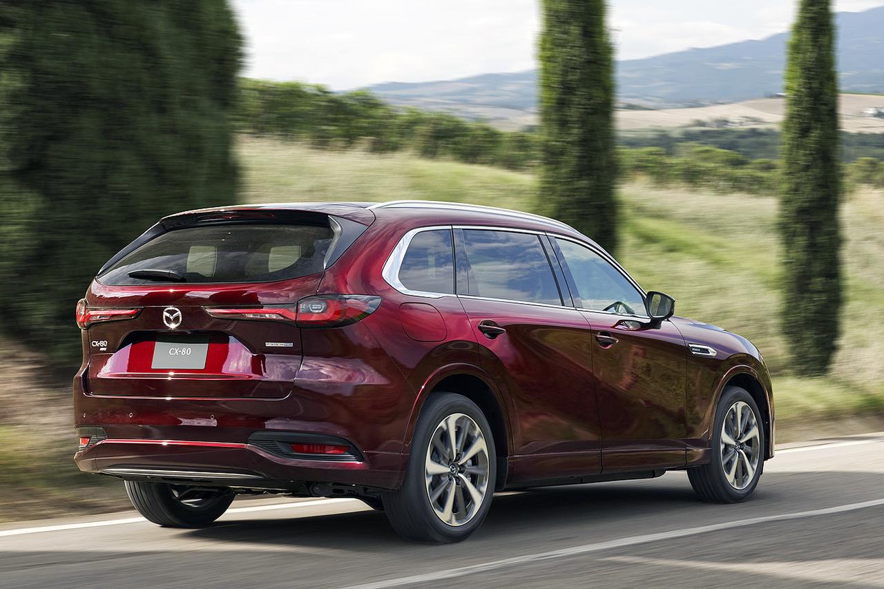 画像: MHVはトルクたっぷりのディーゼルターボをモーターがアシストして、街中でも高速でも乗り味はいい。