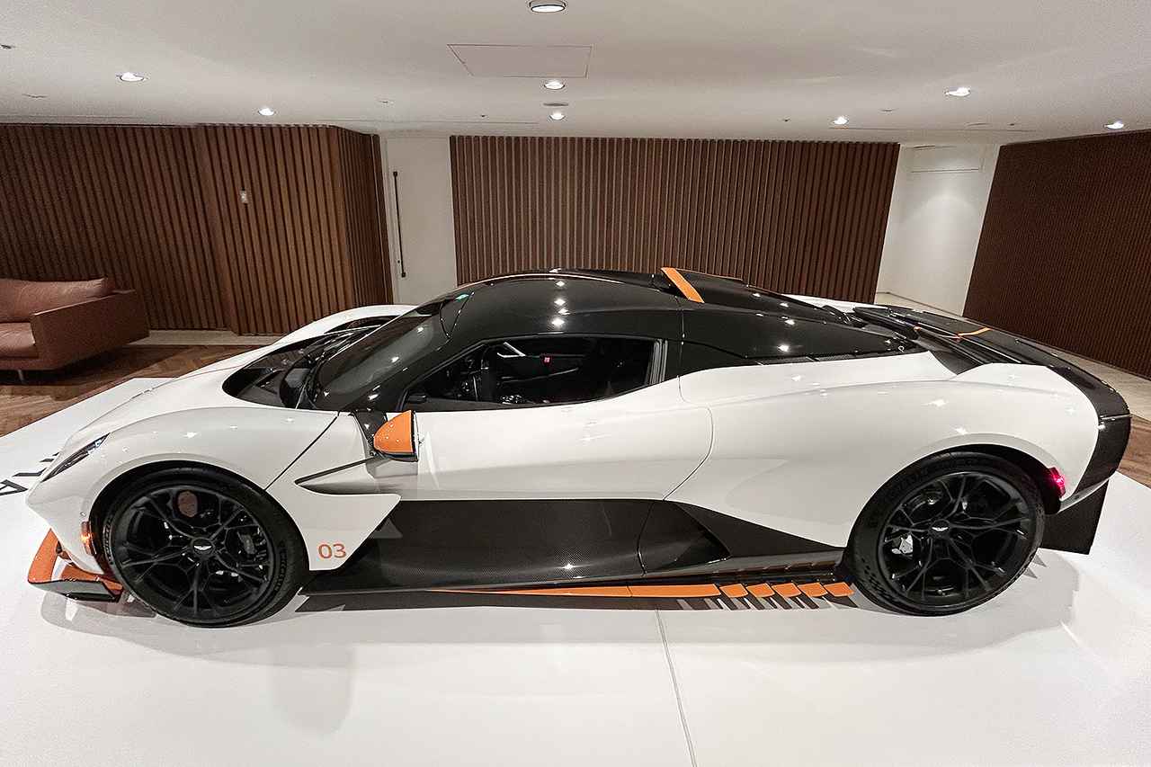 画像: 撮影車は、サーキットや公道でテスト走行を行ってきたヴァルハラの最終プロトタイプ車両そのもの。ほぼ市販モデルに近い。